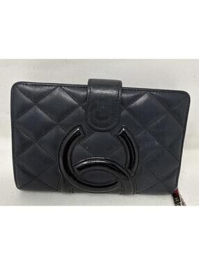 Authentic CHANEL CC Cambon leather quilted compact wallet